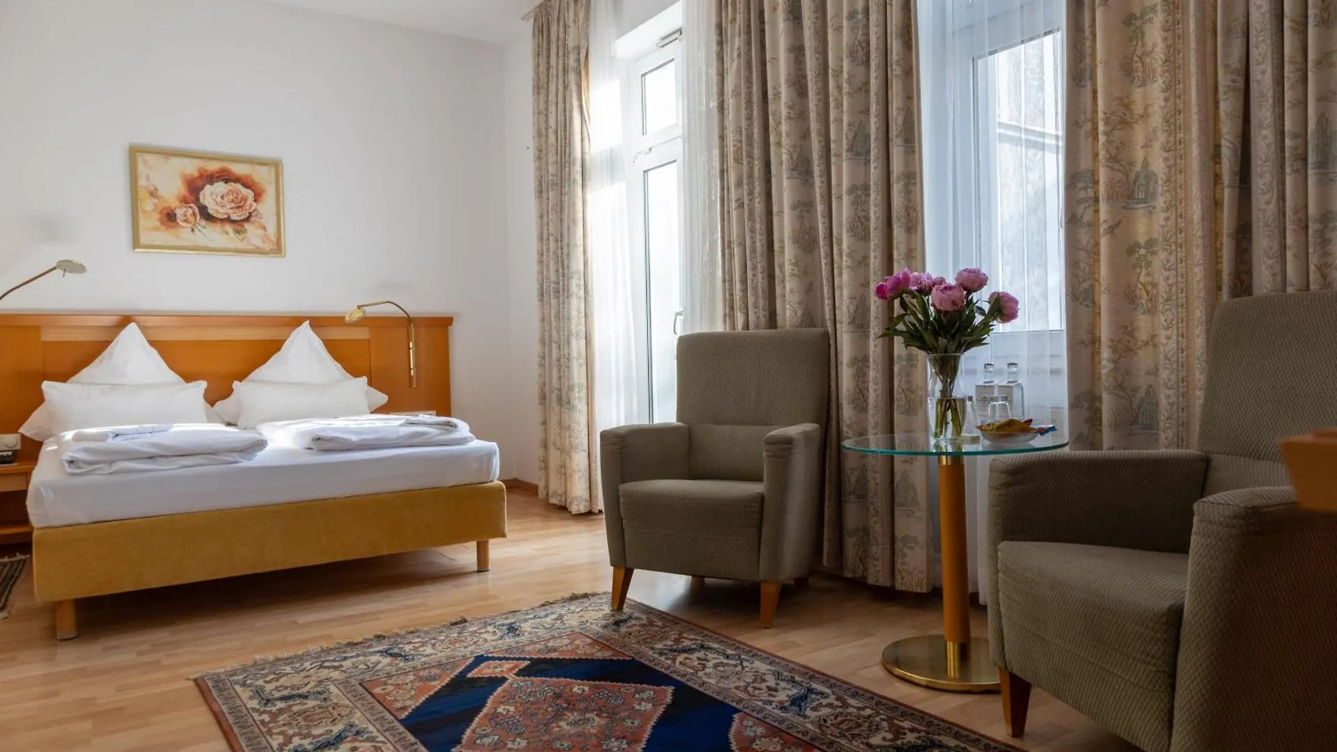 **** Aparthotel Hotel Weisses Haus Bad Kissingen Germania